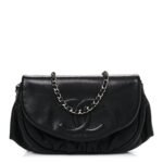 Lambskin Half Moon Wallet On Chain WOC Black
