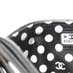 Lambskin Quilted Pearl CC Chanel Card Holder Black - Image 8