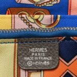 Epsom Silk'In Wallet Etoupe - Image 6
