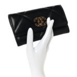 Lambskin Quilted Chanel 19 Flap Wallet Black - Image 2