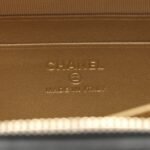 Lambskin Quilted CC Pearl Crush Camera Case Black - Image 7