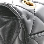 Shiny Lambskin Quilted Mini Maxi CC Flap Black - Image 11