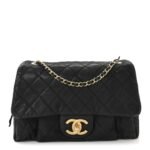 Iridescent Calfskin Quilted Small Chic Quilt Flap Black