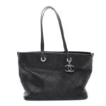 Grained Calfskin Shopping Fever Tote Black