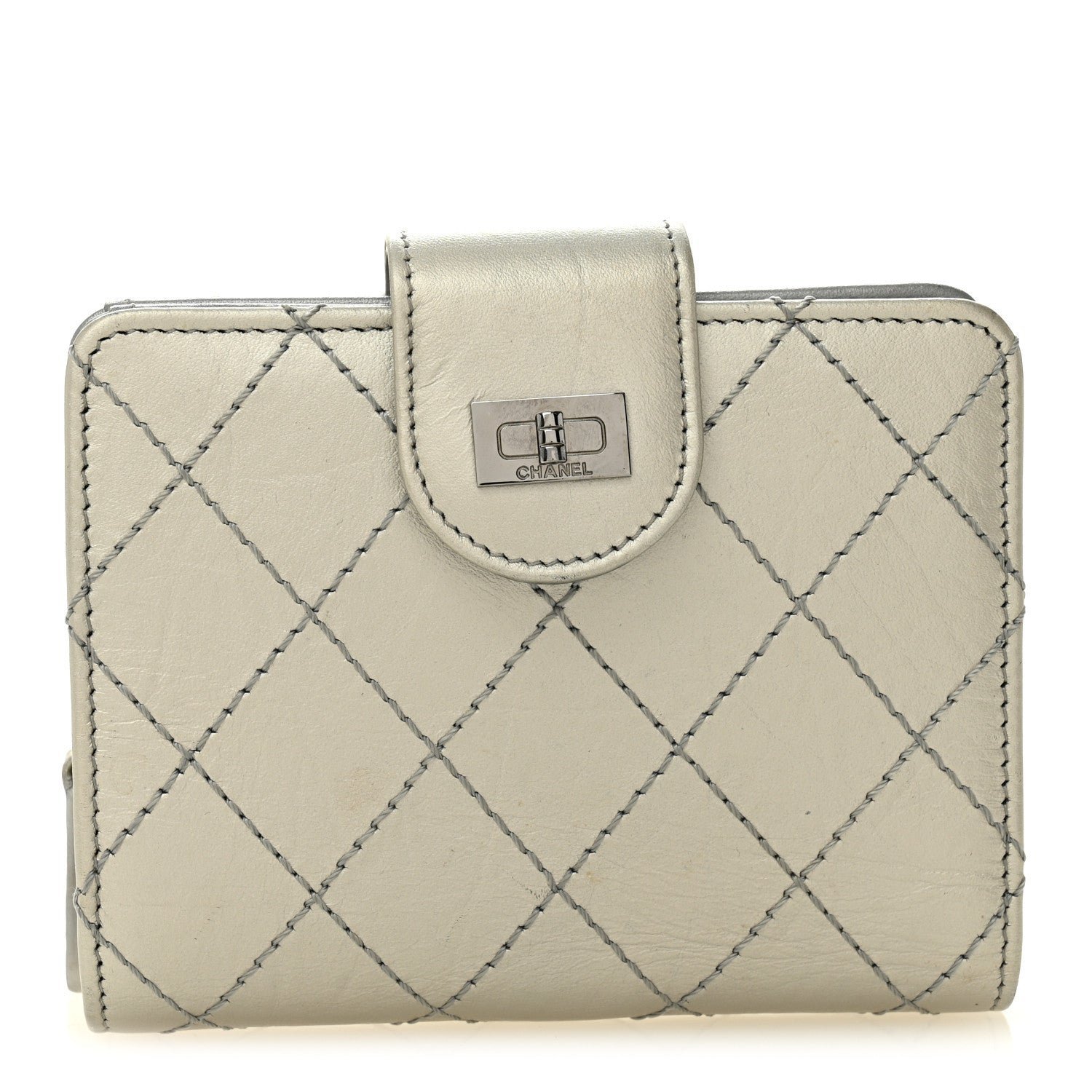 c93dc0a113a82b72ca097dc98890933d.jpg Metallic Aged Calfskin Stitched Reissue Compact Wallet Silver - Image 1