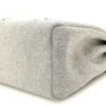 H Plume Canvas Vache Hunter Circuit Rider Hobnailed Herbag Zip Retourne 31 PM Black Ecru - Image 11