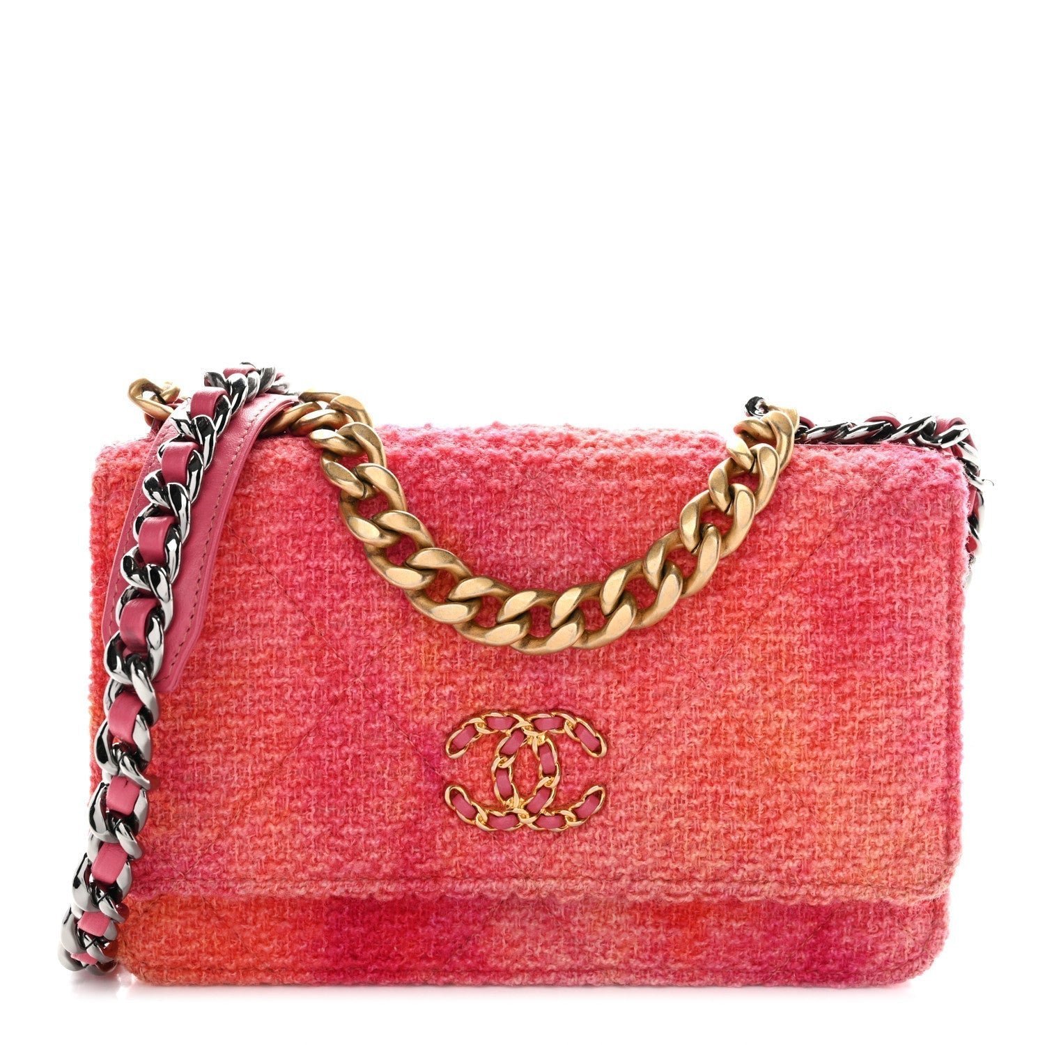 e86f8fb41477fd9e43ec0395d4584516.jpg Wool Tweed Lambskin Quilted Chanel 19 Wallet On Chain WOC Coral Pink - Image 1